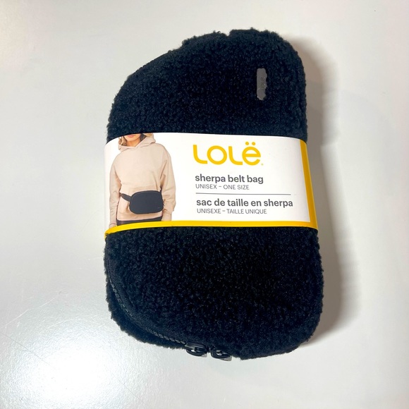 NWT LOLE black sherpa belt bag, unisex - one size - Picture 2 of 7